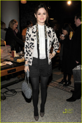 photo 10 in Rachel Bilson gallery [id246904] 2010-04-07 00:00:00