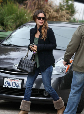 photo 14 in Rachel Bilson gallery [id297454] 2010-10-21 00:00:00