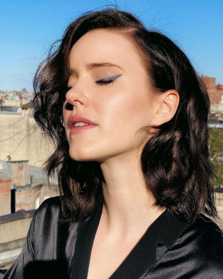 Rachel Brosnahan pic #1234376