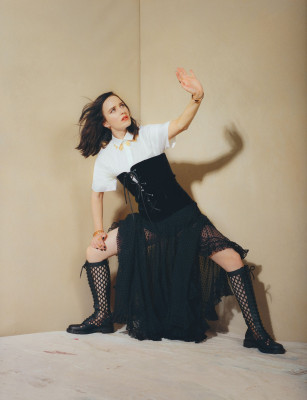 Rachel Brosnahan pic #1241687