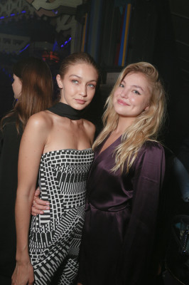 Rachel Hilbert pic #875575