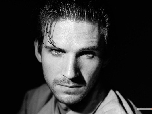 Ralph Fiennes pic #190232