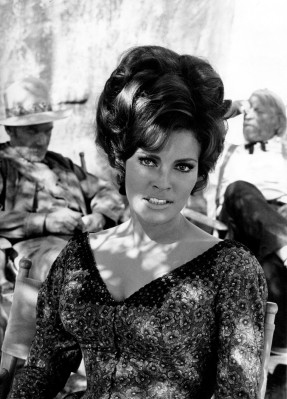 Raquel Welch pic #235810