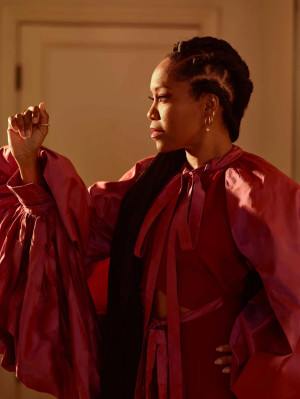 photo 18 in Regina King gallery [id1236957] 2020-10-23 00:00:00