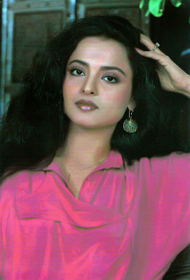 photo 14 in Rekha  gallery [id469792] 2012-04-02 00:00:00