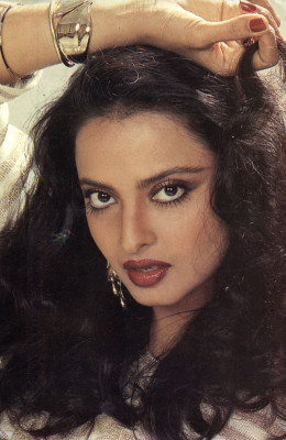 photo 5 in Rekha  gallery [id560053] 2012-12-10 00:00:00
