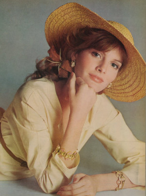 Rene Russo pic #383500