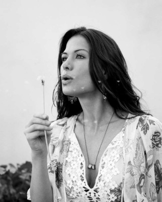 photo 25 in Rhona Mitra gallery [id197488] 2009-11-09 00:00:00
