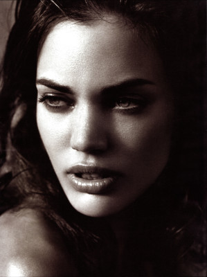 photo 6 in Rianne Ten Haken gallery [id191147] 2009-10-20 00:00:00