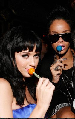 Rihanna pic #400920