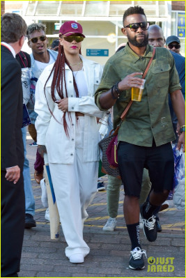 Rihanna pic #1152187