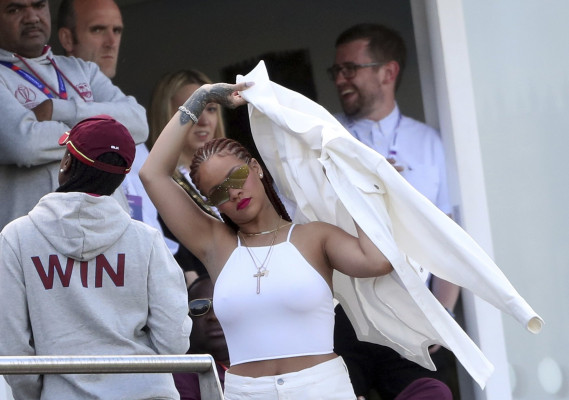 Rihanna pic #1152188