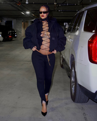 Rihanna pic #1296933
