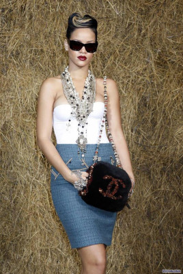 Rihanna pic #569108