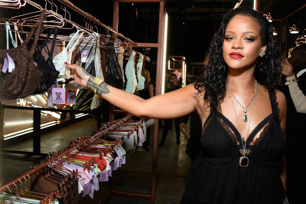 Rihanna pic #1115998