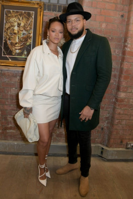 Rihanna pic #1183807