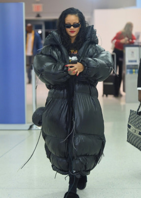Rihanna pic #1037049