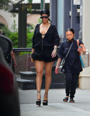 Rihanna pic #1273072