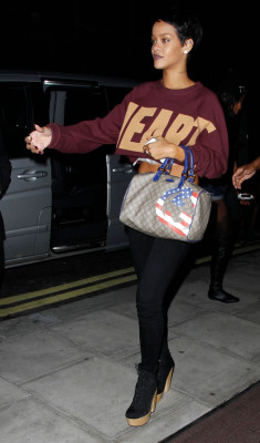 Rihanna pic #531272