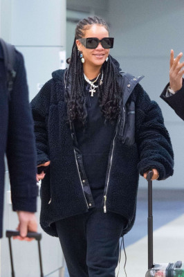 Rihanna pic #1200057