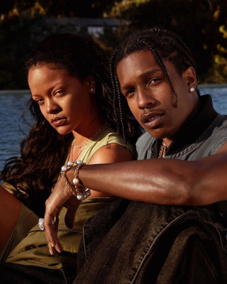 Rihanna pic #1223176