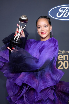 Rihanna pic #1204552