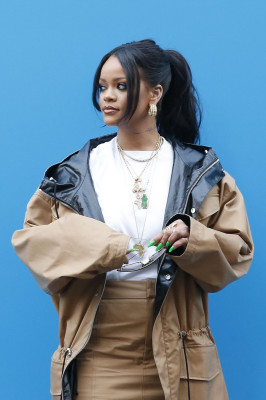 Rihanna pic #1139990