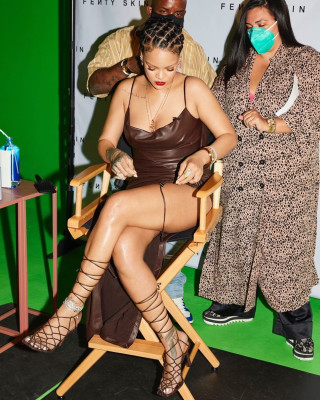 Rihanna pic #1225028