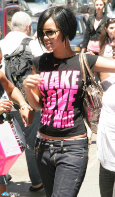 Rihanna pic #126629