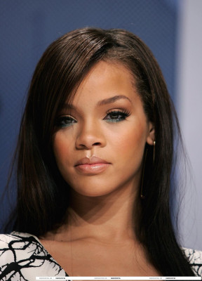 Rihanna pic #115011