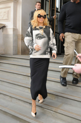 Rihanna pic #453449