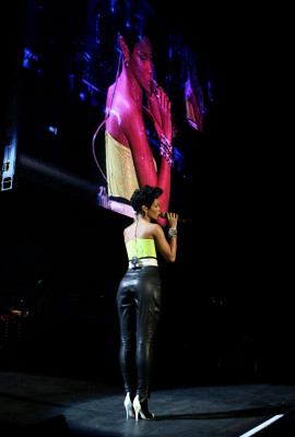 Rihanna pic #275825
