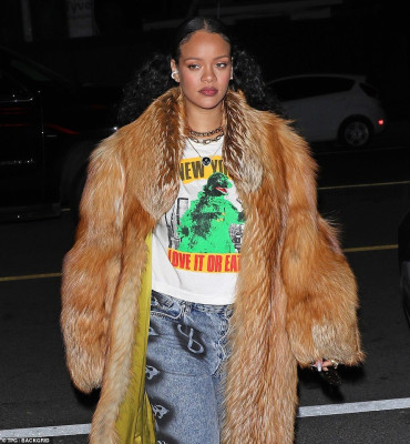 Rihanna pic #1326147