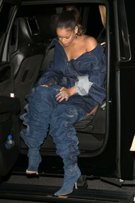 Rihanna pic #964012