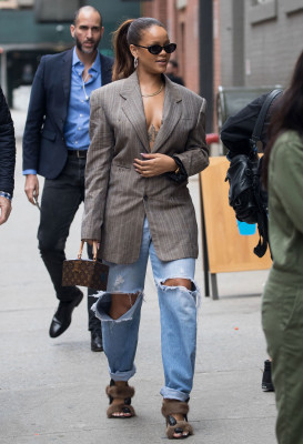 Rihanna pic #964010