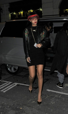 Rihanna pic #689953