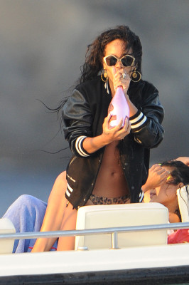 Rihanna pic #517493
