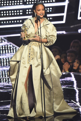 Rihanna pic #1112740