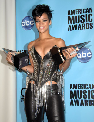 Rihanna pic #557499