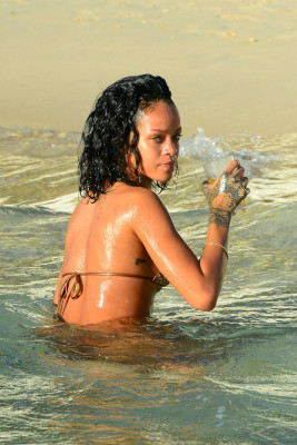 Rihanna pic #659310