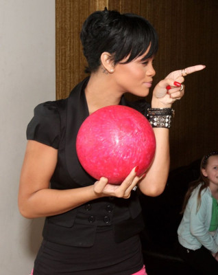Rihanna pic #142852