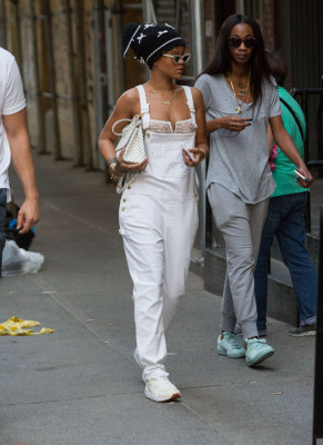 Rihanna pic #796028