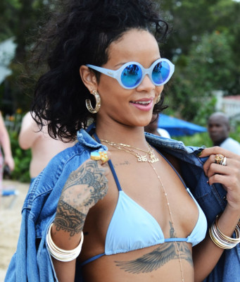 Rihanna pic #659140