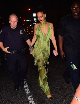 Rihanna pic #874159