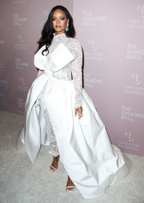 photo 5 in Rihanna gallery [id1250375] 2021-03-16 00:00:00