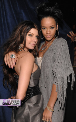 Rihanna pic #163959