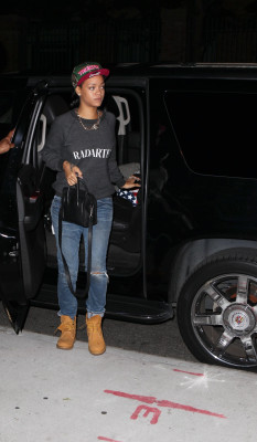 Rihanna pic #503052