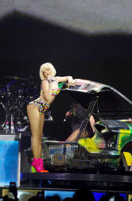 Rihanna pic #435705