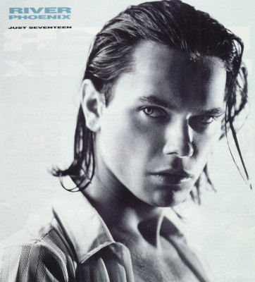 River Phoenix pic #29084