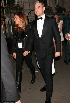 photo 3 in Robbie Williams gallery [id652487] 2013-12-13 00:00:00